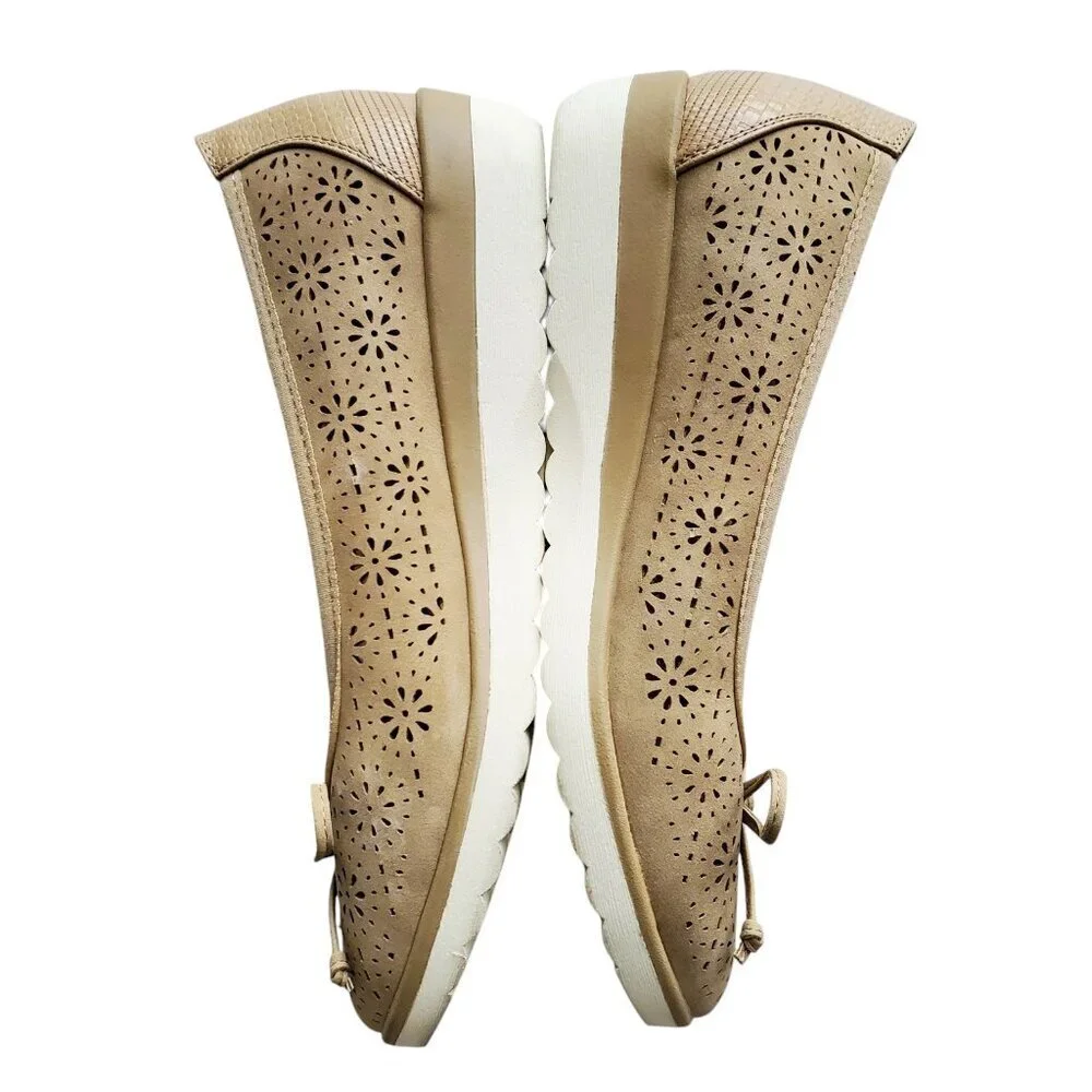 White Mountain Ballet Flats Rubber Platform Sole Tan Perforated Sporty Flats 7.5 - Picture 7 of 13